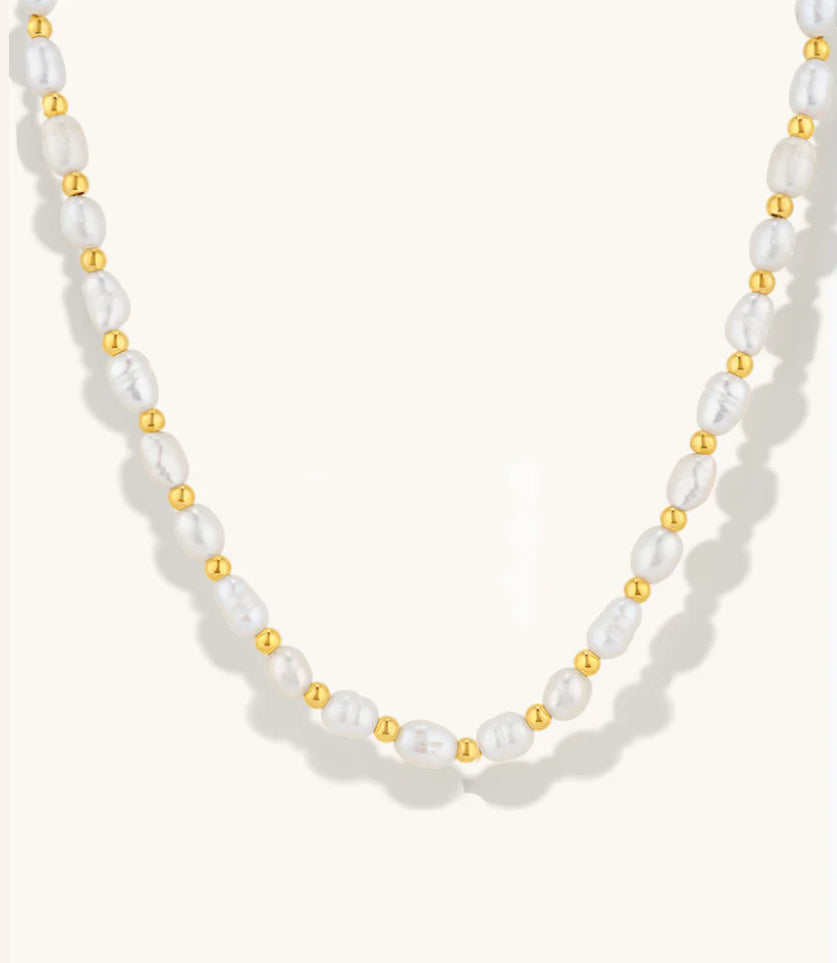 Venus Pearl Necklace